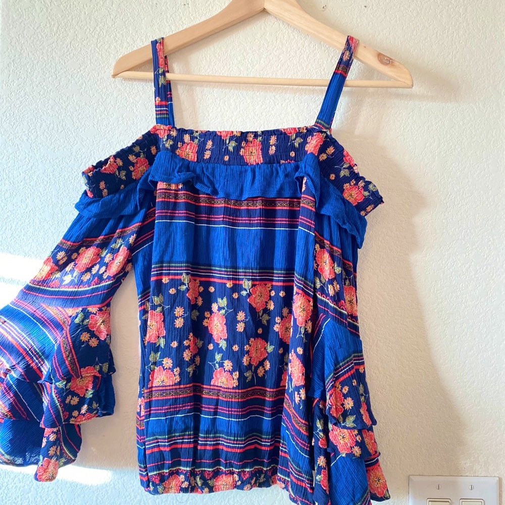 Vibrant blue Blouse